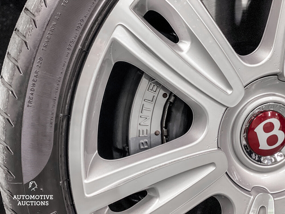 Bentley Flying Spur 4.0 V8 507pk 2015 -Orig. NL-, 5-ZHF-06