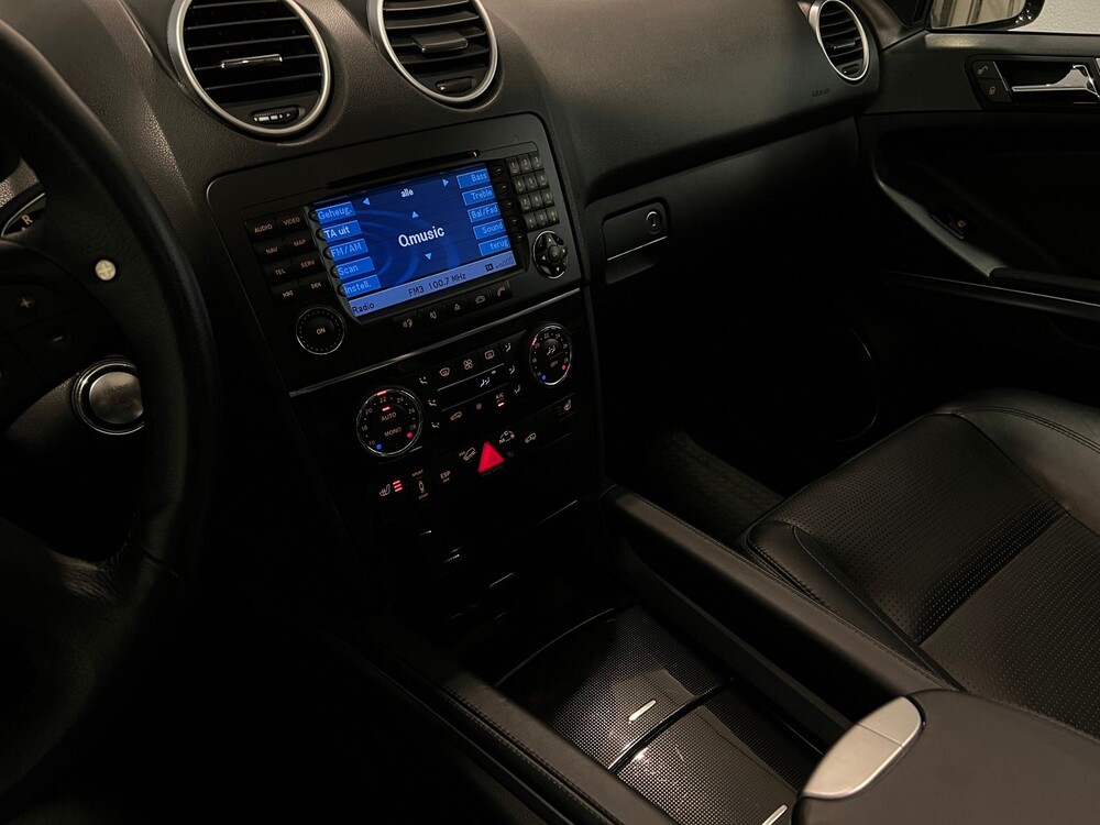 Mercedes-Benz ML63 AMG 6.2 V8 510hp 2006, R-677-XX -YOUNGTIMER-