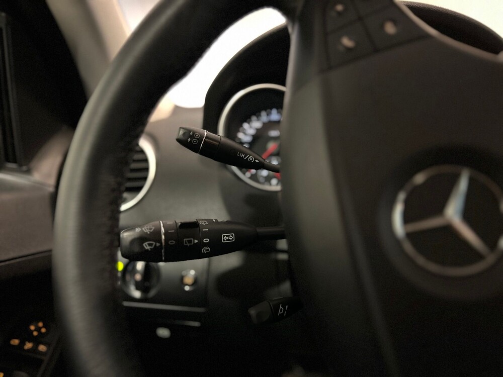 Mercedes-Benz ML63 AMG 6.2 V8 510hp 2006, R-677-XX -YOUNGTIMER-