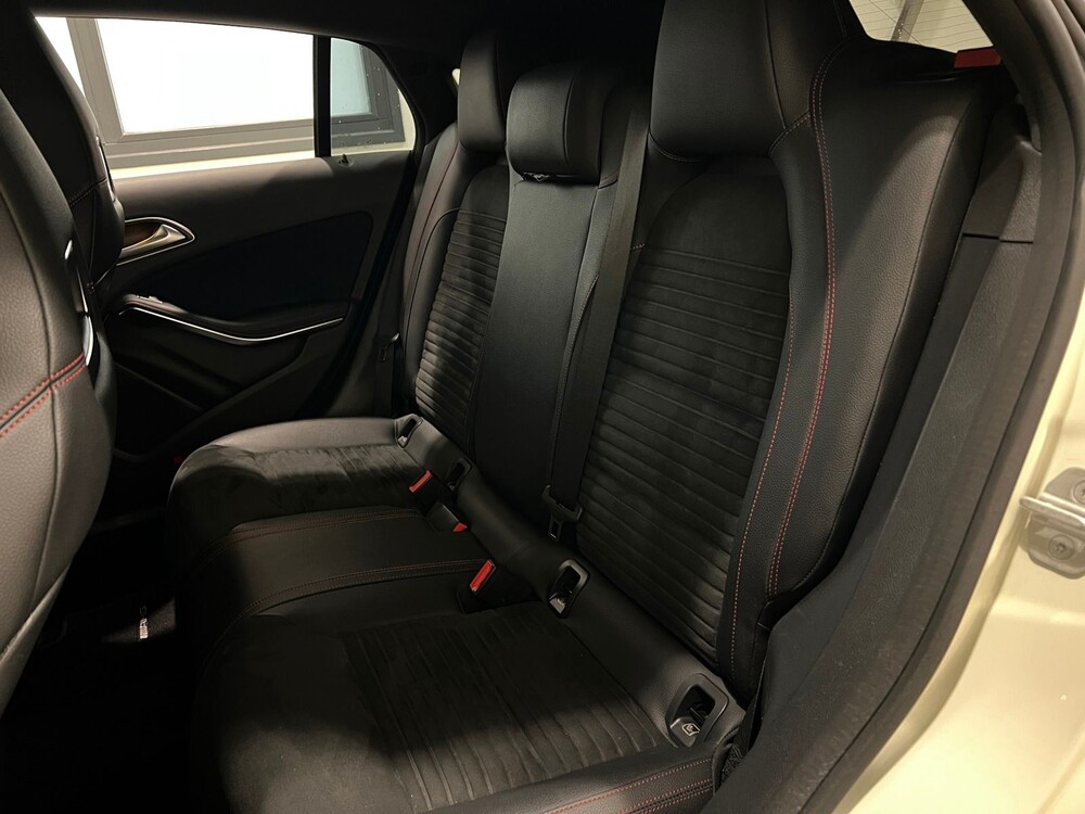 Mercedes-Benz CLA200 d AMG Shooting Brake Business Solution CLA Class