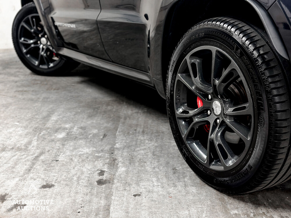 Jeep Grand Cherokee SRT 6.4 V8 Hemi 468hp 2015, XV-842-J