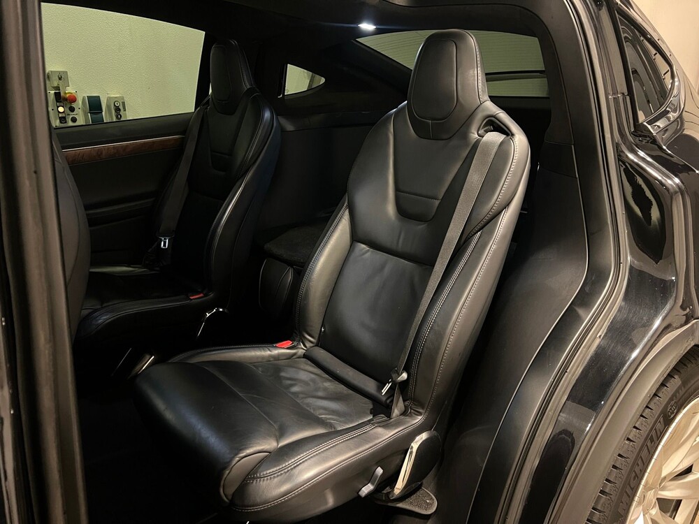 Tesla Model X 75d 6-seater 333hp 2017 -Orig. NL-, PT-595-K