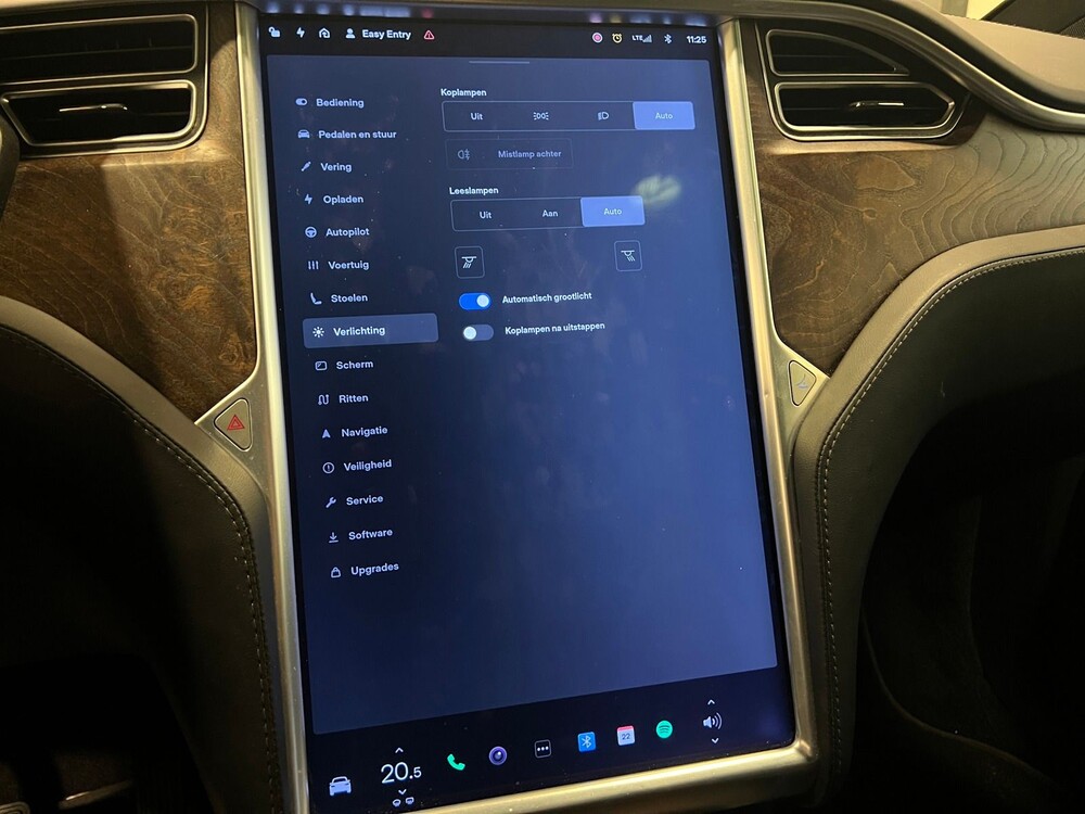 Tesla Model X 75d 6-seater 333hp 2017 -Orig. NL-, PT-595-K