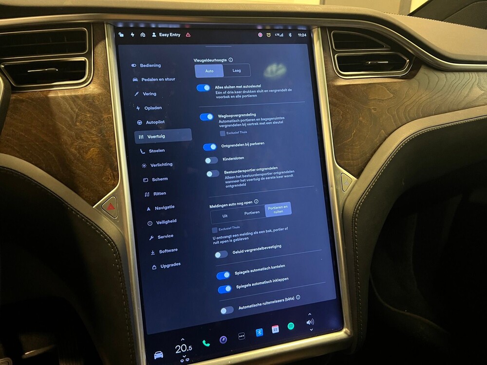 Tesla Model X 75d 6-seater 333hp 2017 -Orig. NL-, PT-595-K