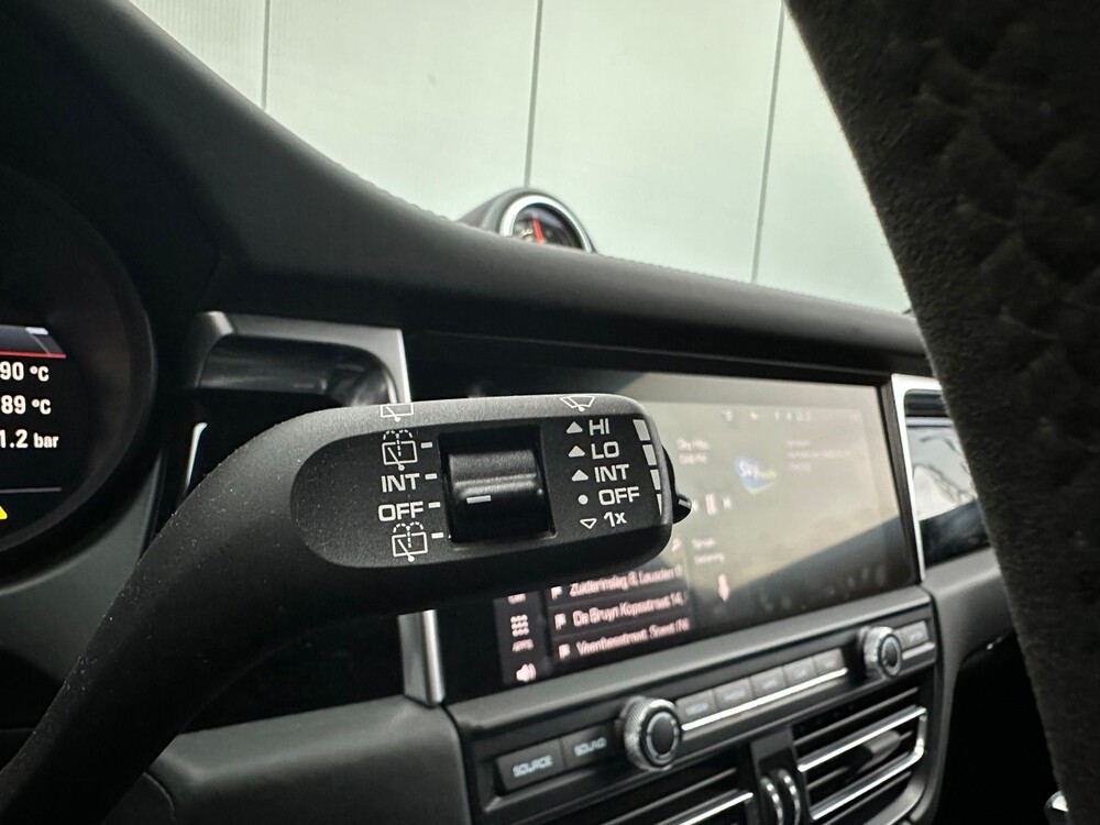 Porsche Macan S 3.0 V6 Sport-Chrono 354hp NEW-MODEL 2019, H-431-SR