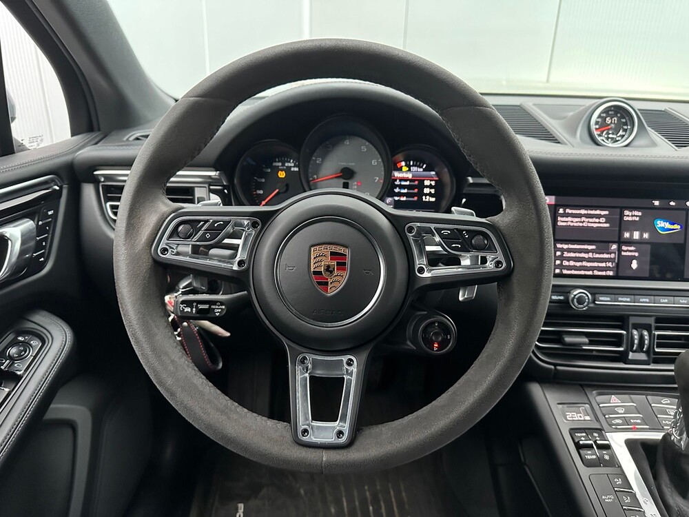 Porsche Macan S 3.0 V6 Sport-Chrono 354hp NEW-MODEL 2019, H-431-SR