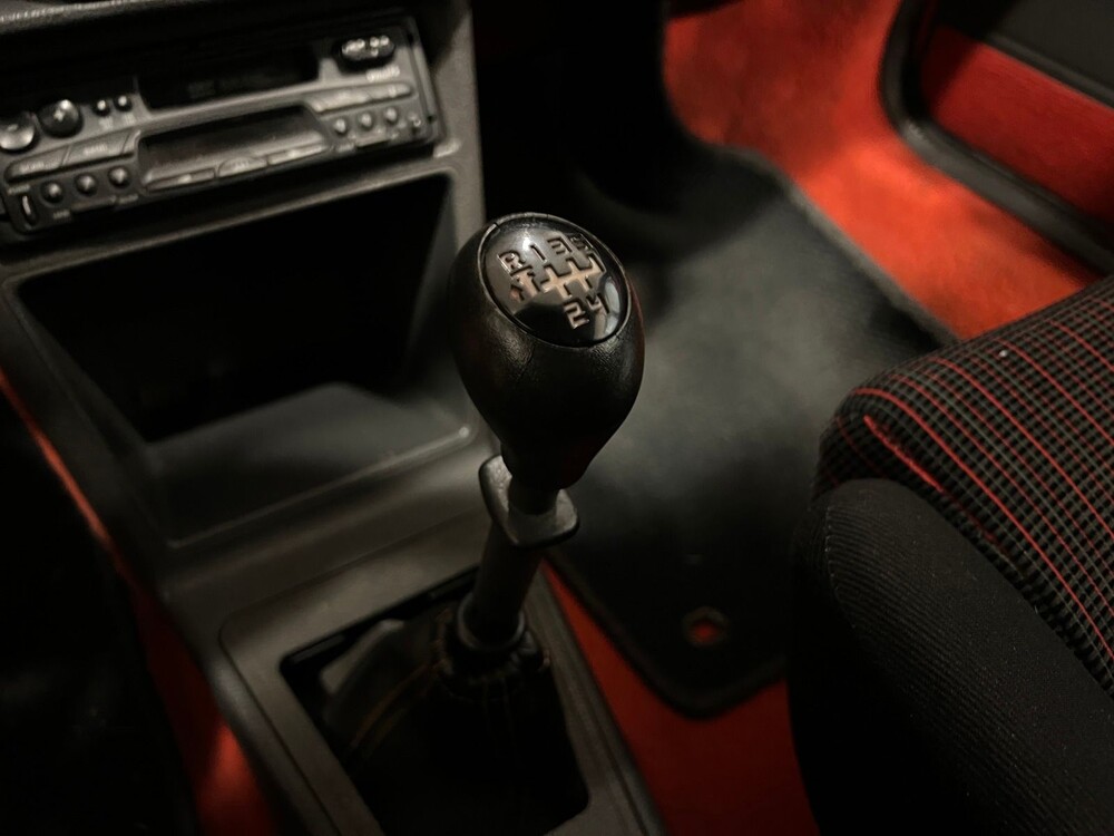 Peugeot 205 1.6 CTI S6 103hp 1986 Cabriolet, SV-NV-88