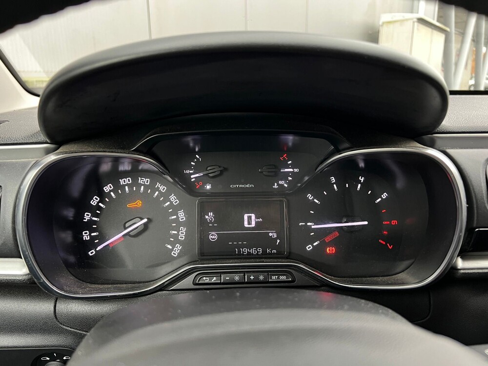 Citroen C3 1.2 PureTech S&S Shine 110hp 2018 -Orig. NL-, XB-639-D