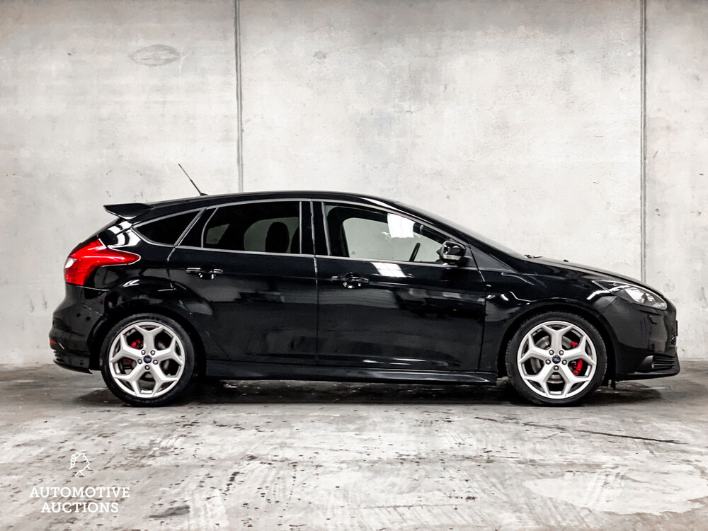 Ford Focus ST-3 2.0 EcoBoost 250hp 2014, K-925-DG