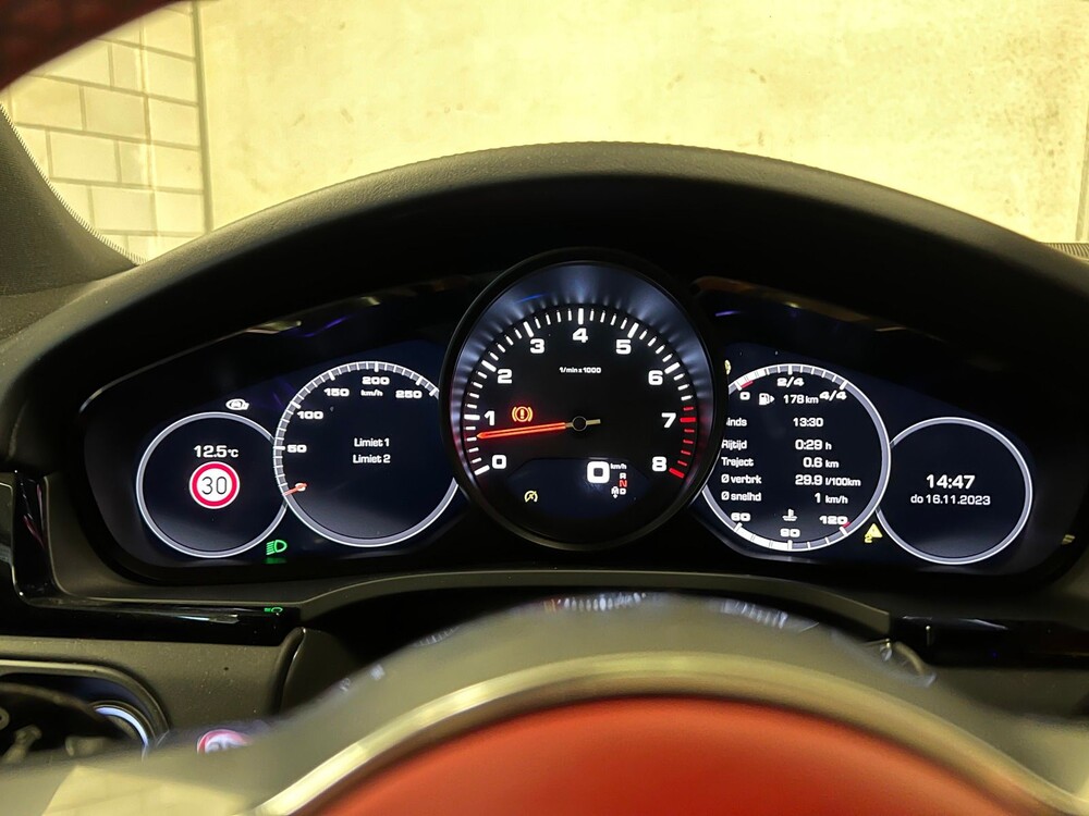 Porsche Cayenne 3.0 V6 Sport-Chrono 340hp 2018 new-model, RL-097-H