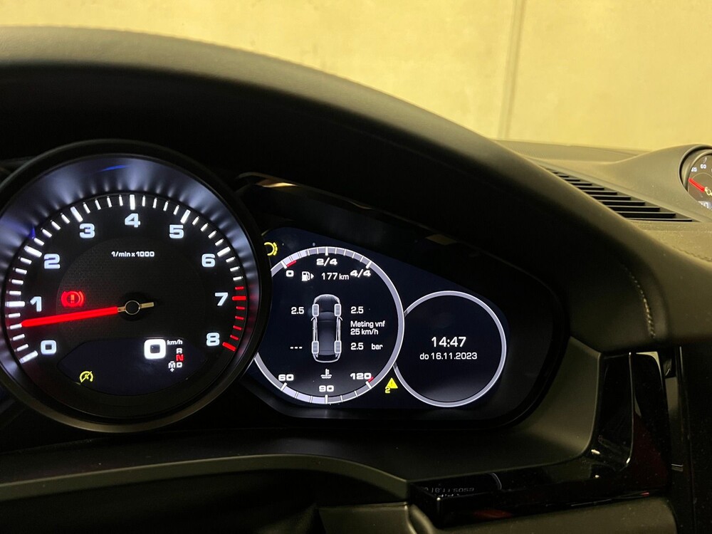 Porsche Cayenne 3.0 V6 Sport-Chrono 340hp 2018 new-model, RL-097-H