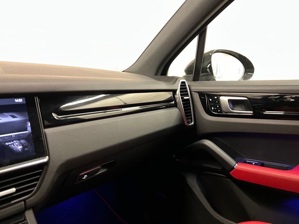 Porsche Cayenne 3.0 V6 Sport-Chrono 340hp 2018 new-model, RL-097-H