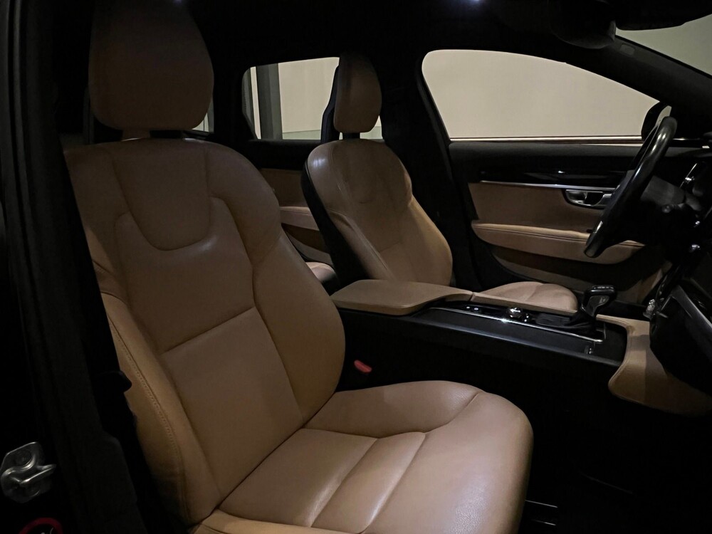 Volvo V90 2.0 D4 Momentum 190hp 2017 -Orig. NL-, NB-007-J