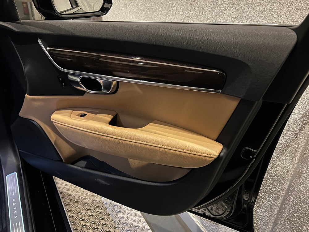 Volvo V90 2.0 D4 Momentum 190hp 2017 -Orig. NL-, NB-007-J