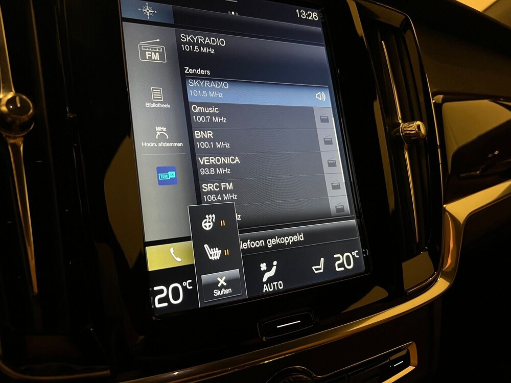 Volvo V90 2.0 D4 Momentum 190hp 2017 -Orig. NL-, NB-007-J