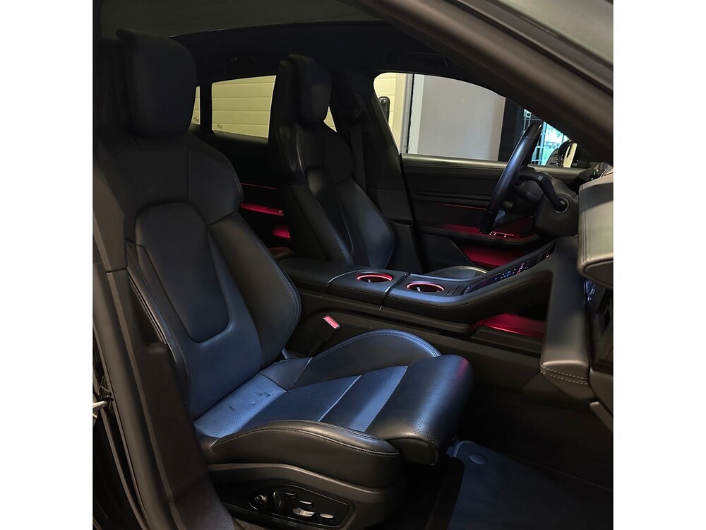 Porsche Taycan Cross Turismo 4 93kWh 381hp Sport-Chrono ORG-NL, L-175-SF