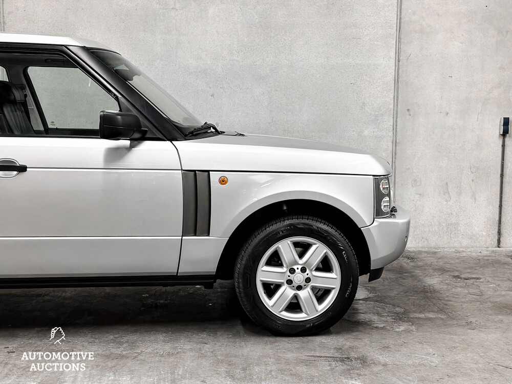 Land Rover Range Rover 4.4 V8 Vogue 286pk 2004 -Orig. NL-, 32-PP-PL -YOUNGTIMER-