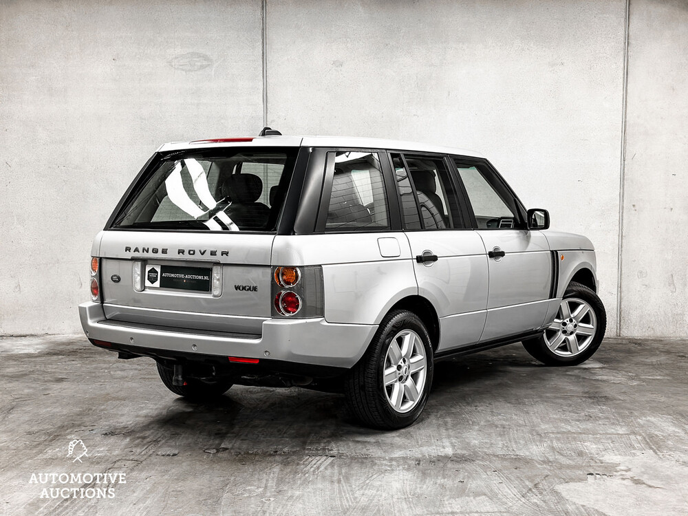 Land Rover Range Rover 4.4 V8 Vogue 286pk 2004 -Orig. NL-, 32-PP-PL -YOUNGTIMER-