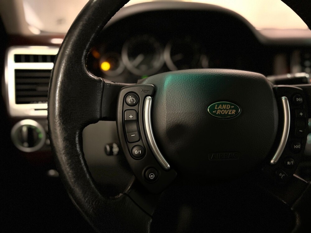 Land Rover Range Rover 4.4 V8 Vogue 286pk 2004 -Orig. NL-, 32-PP-PL -YOUNGTIMER-