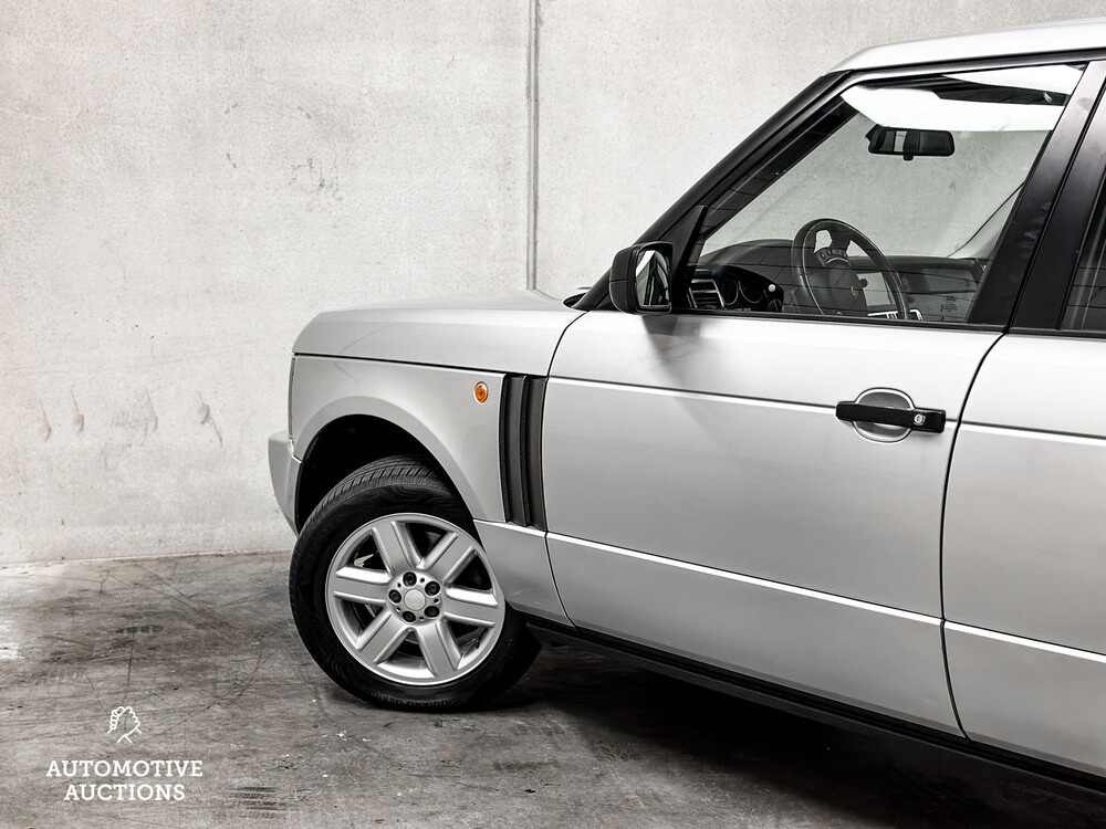 Land Rover Range Rover 4.4 V8 Vogue 286pk 2004 -Orig. NL-, 32-PP-PL -YOUNGTIMER-