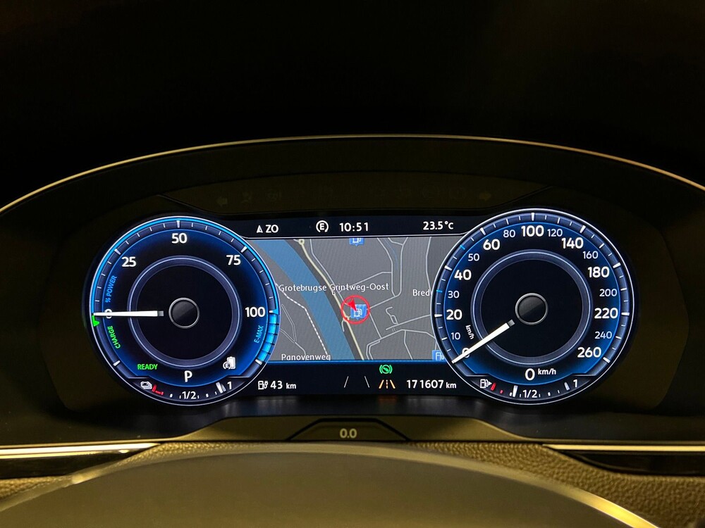 Volkswagen Passat Variant GTE 1.4 TSI Highline 218hp 2016, XG-966-V