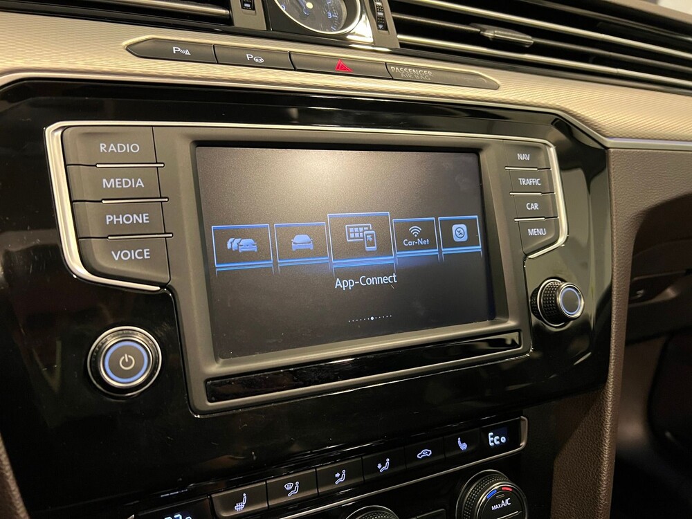 Volkswagen Passat Variant GTE 1.4 TSI Highline 218hp 2016, XG-966-V