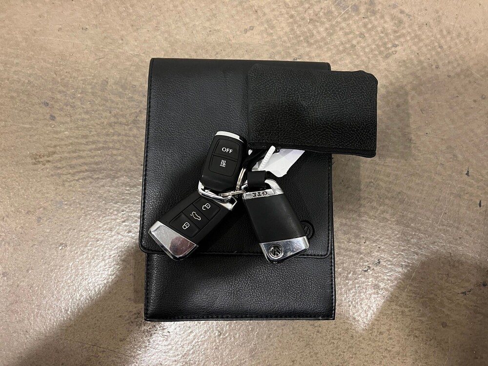 Volkswagen Passat Variant GTE 1.4 TSI Highline 218hp 2016, XG-966-V