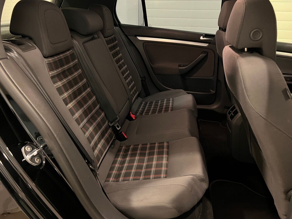 Volkswagen Golf GTI V 60 2.0 TFSI 200hp 2008 -Orig. NL-, 36-ZD-TD