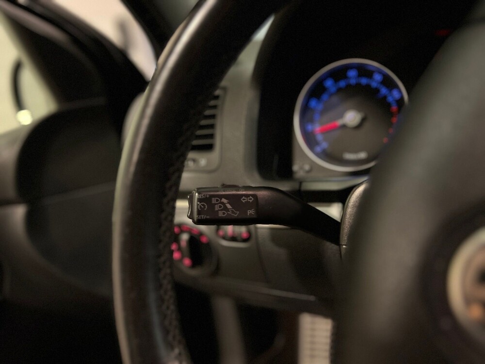 Volkswagen Golf GTI V 60 2.0 TFSI 200hp 2008 -Orig. NL-, 36-ZD-TD