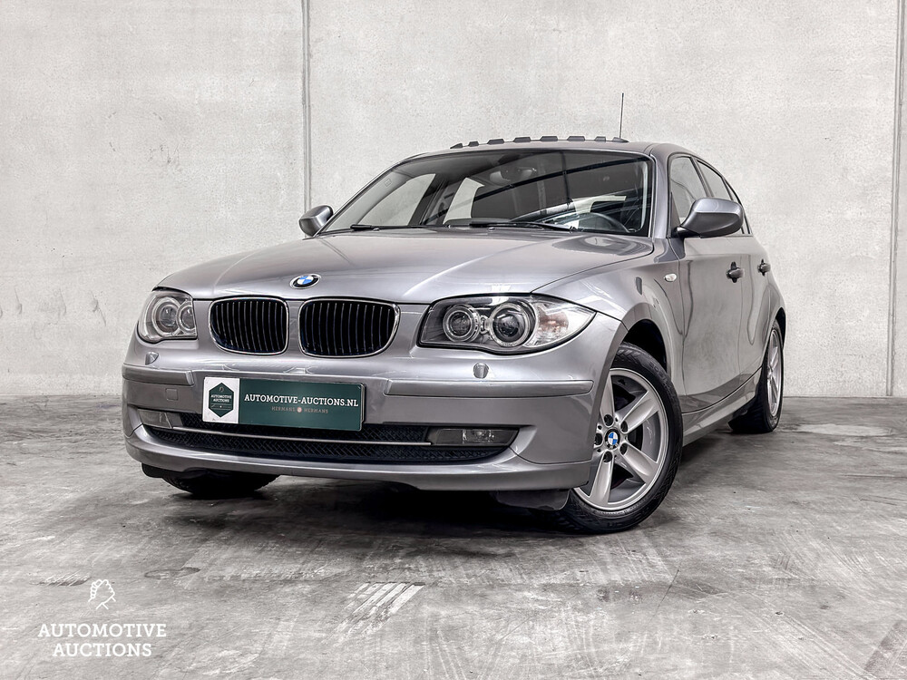 BMW 118i High Executive E87 143hp 2010 1-Series, PK-620-R