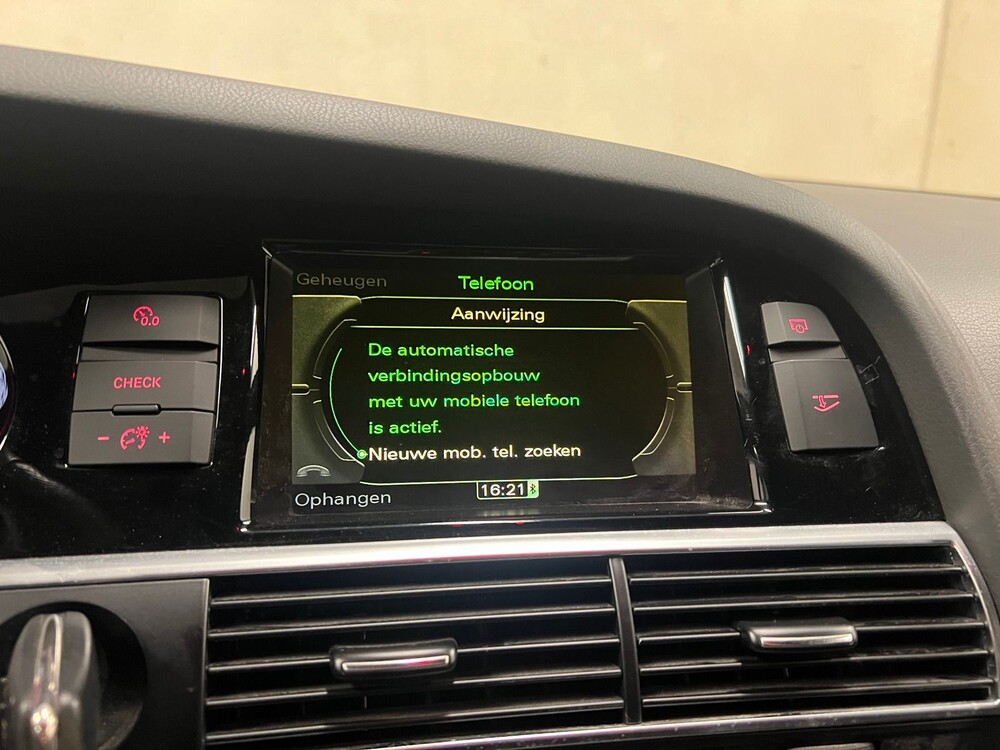 Audi RS6 Sedan 5.0 V10 Quattro 580hp 2010