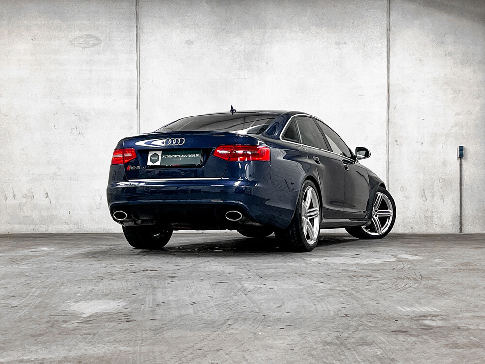 Audi RS6 Sedan 5.0 V10 Quattro 580hp 2010