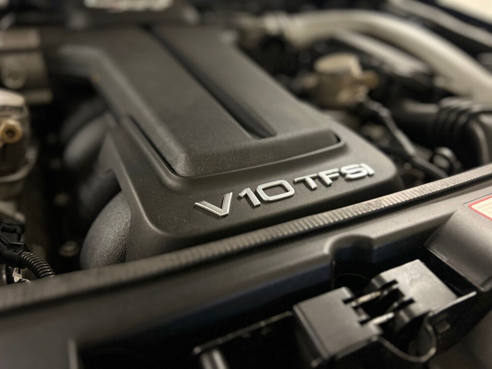 Audi RS6 Sedan 5.0 V10 Quattro 580hp 2010