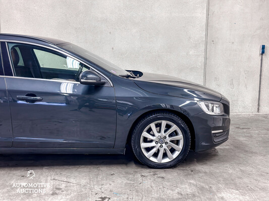 Volvo V60 2.0 D3 136hp 2015, ZN-778-S