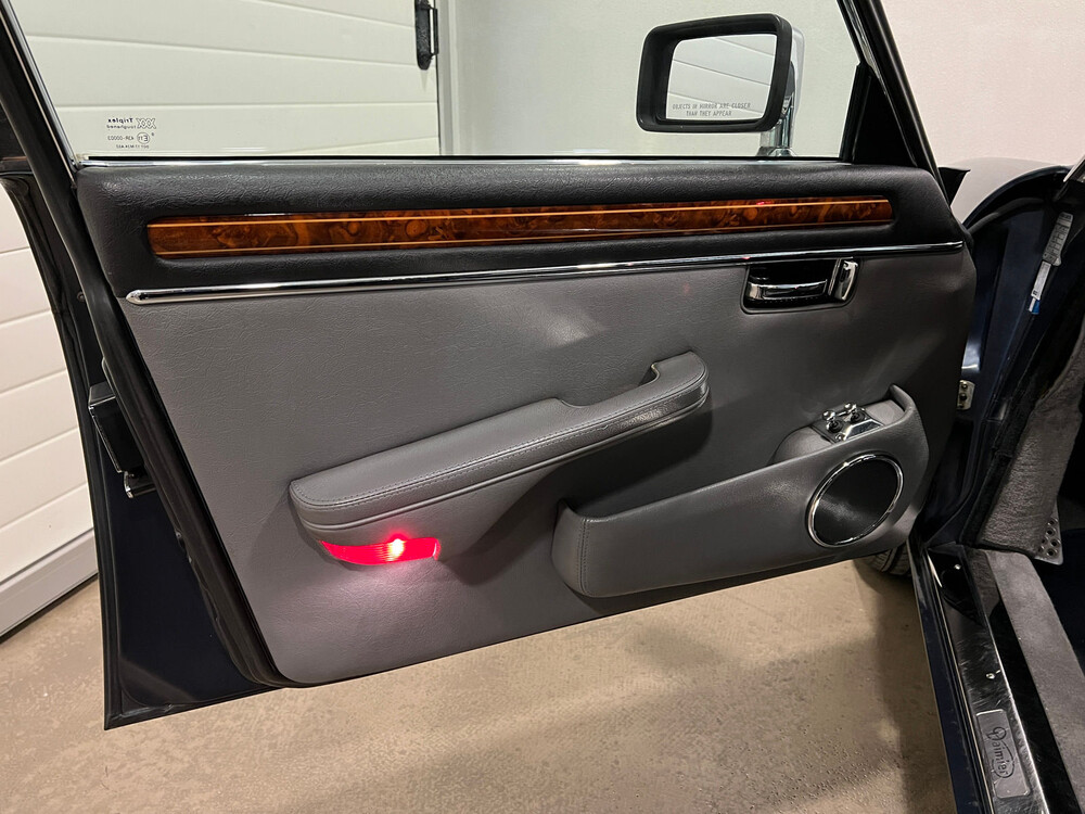 Daimler Double Six 6.0 V12 Series 3 264hp 1990, L-022-HD