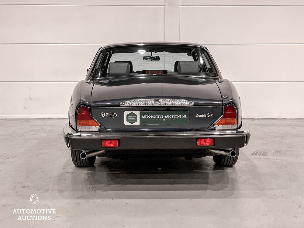 Daimler Double Six 6.0 V12 Series 3 264hp 1990, L-022-HD