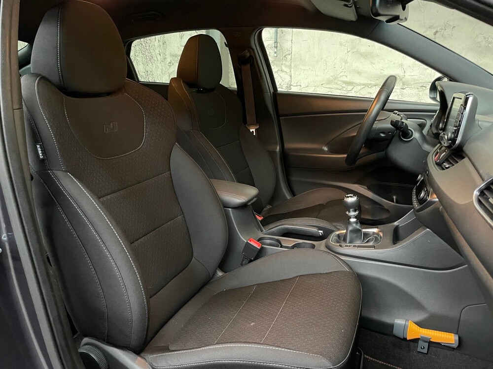 Hyundai i30 Fastback 1.4 T-GDI N Line 140pk 2019 -Orig. NL-, ZJ-954-G