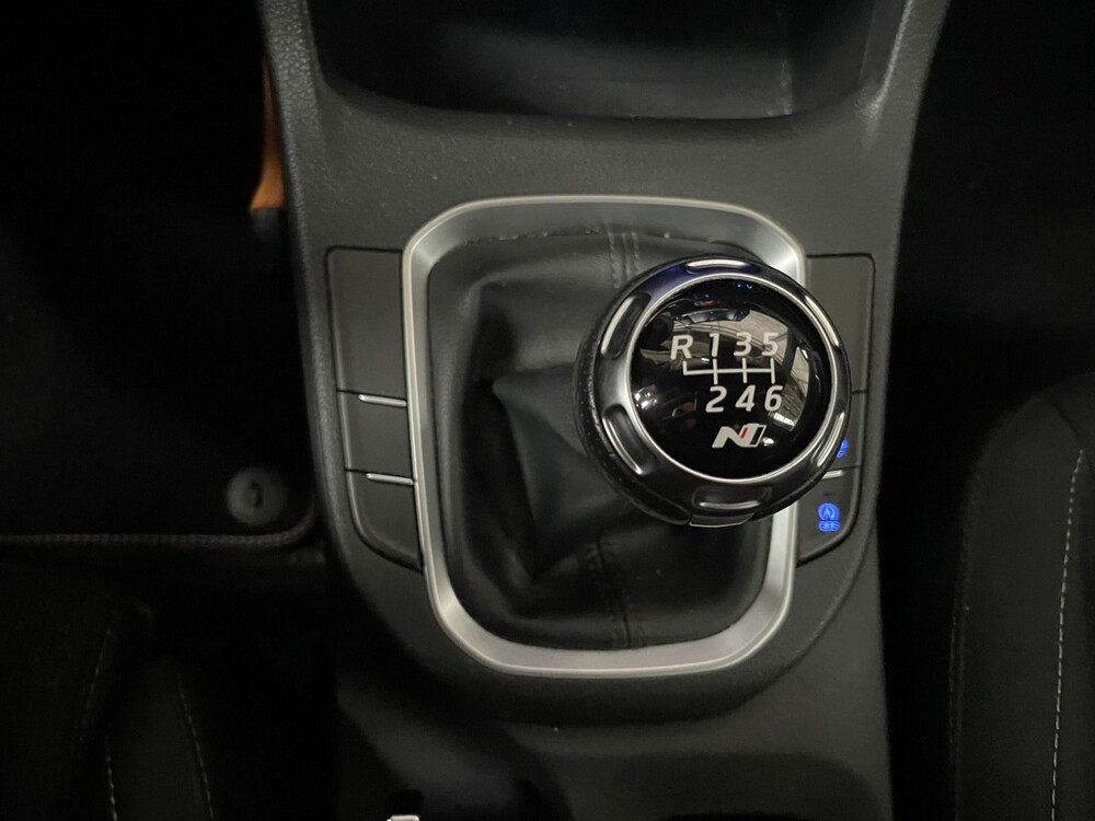 Hyundai i30 Fastback 1.4 T-GDI N Line 140pk 2019 -Orig. NL-, ZJ-954-G