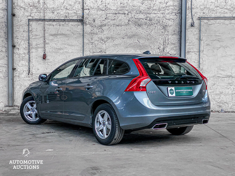 Volvo V60 2.0 D2 Polar+ Dynamic 120pk 2018 -Orig. NL-, SB-091-V