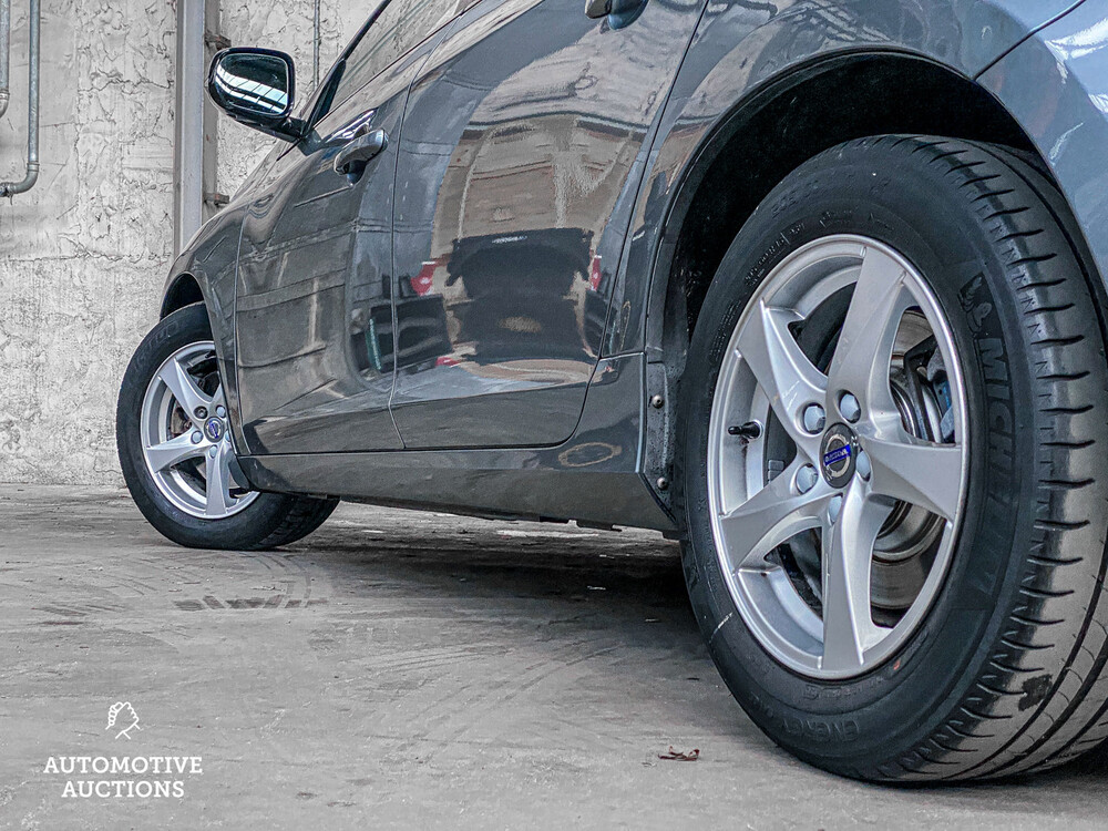 Volvo V60 2.0 D2 Polar+ Dynamic 120pk 2018 -Orig. NL-, SB-091-V