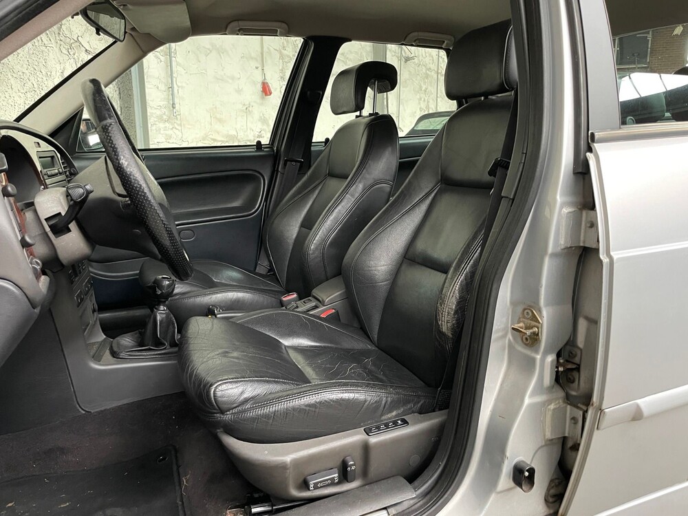 Saab 9-3 2.0 Turbo Aero 205pk 2000, NP-859-G