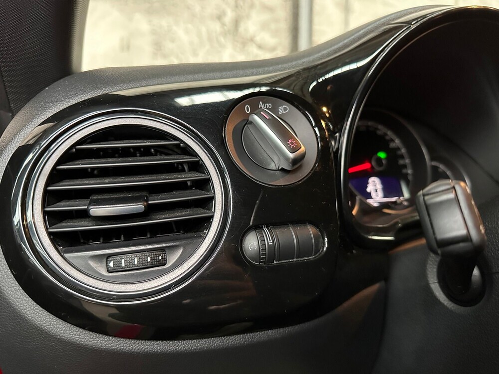 Volkswagen Beetle S 2.0 122pk 2018