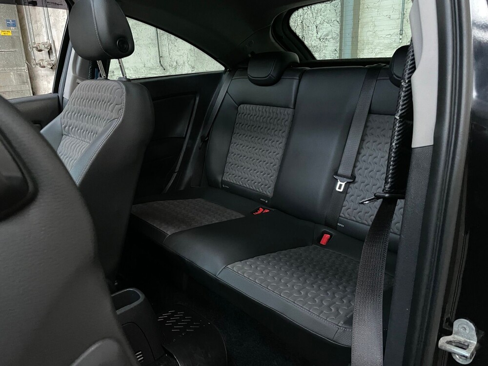 Opel Corsa OPC 1.6-16V T Color Edition 150pk 2011, G-495-DH