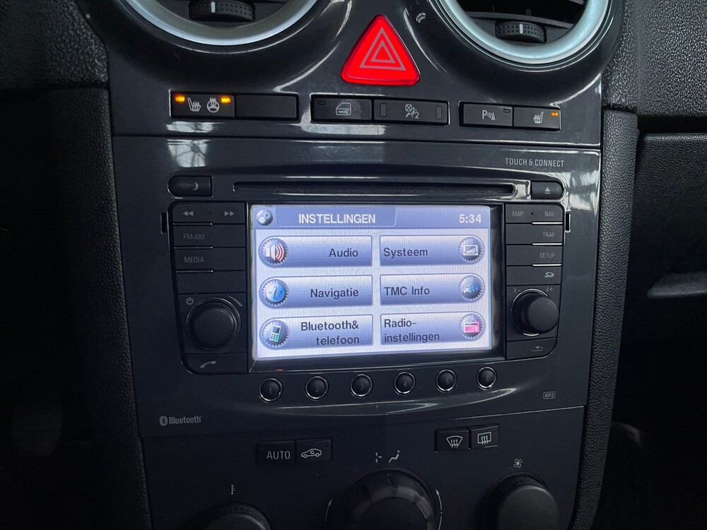 Opel Corsa OPC 1.6-16V T Color Edition 150pk 2011, G-495-DH