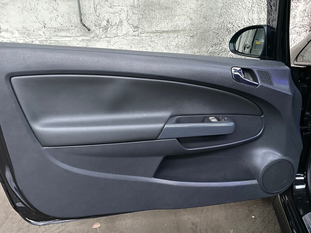 Opel Corsa OPC 1.6-16V T Color Edition 150pk 2011, G-495-DH