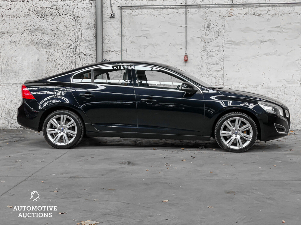 Volvo S60 3.0 T6 AWD Summum 305pk 2010 -Orig. NL- 50-LTS-5