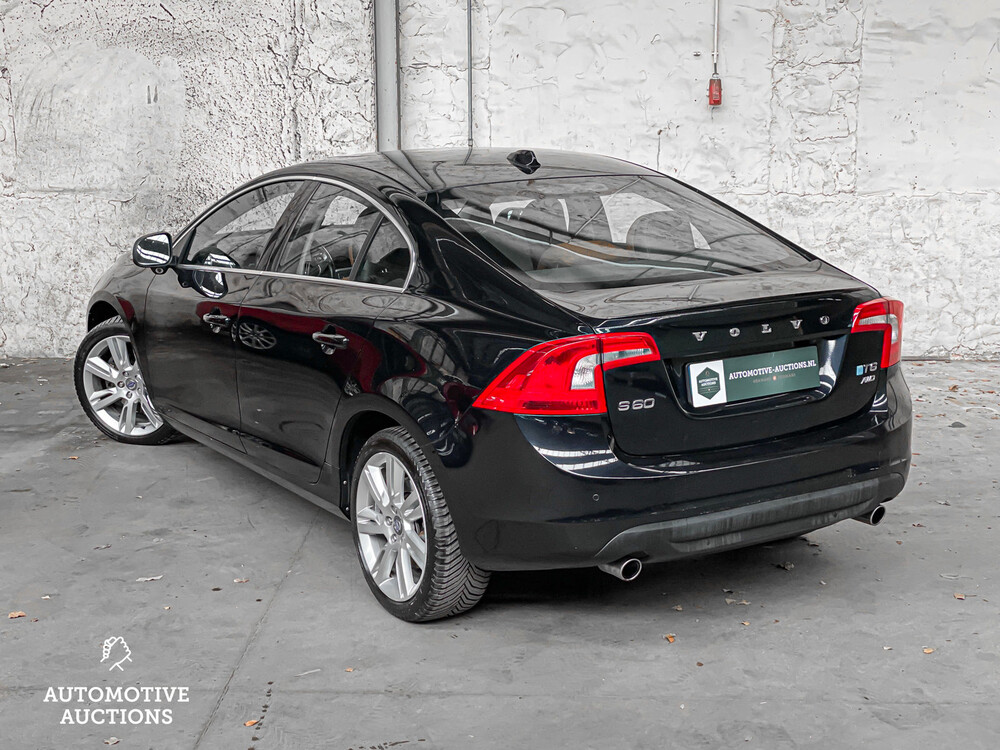 Volvo S60 3.0 T6 AWD Summum 305pk 2010 -Orig. NL- 50-LTS-5