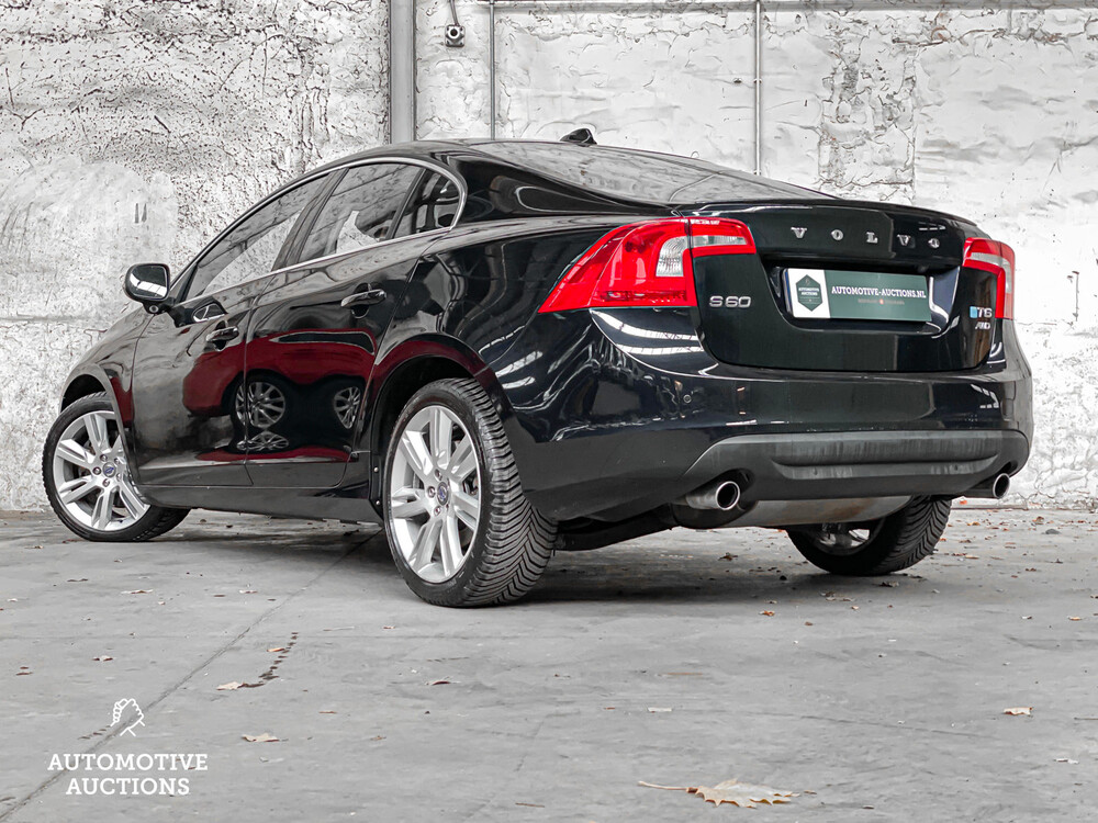 Volvo S60 3.0 T6 AWD Summum 305pk 2010 -Orig. NL- 50-LTS-5