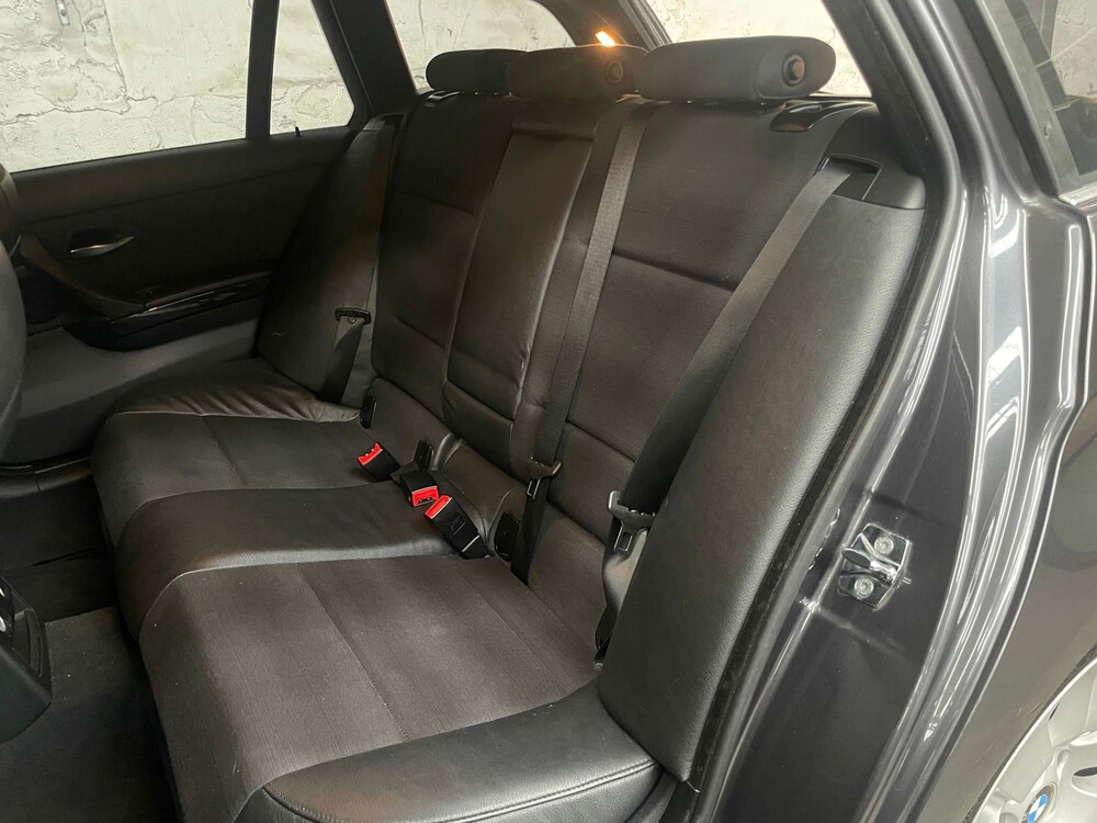 BMW 3-serie Touring 325xi 218pk 2008, XP-343-S