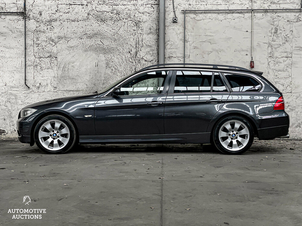 BMW 3-serie Touring 325xi 218pk 2008, XP-343-S